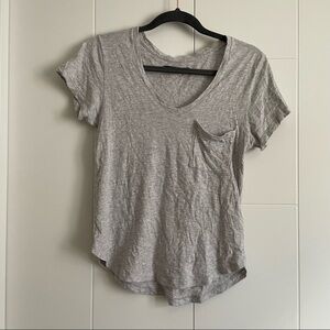 Abercrombie & Fitch Gray Short Sleeve Tee